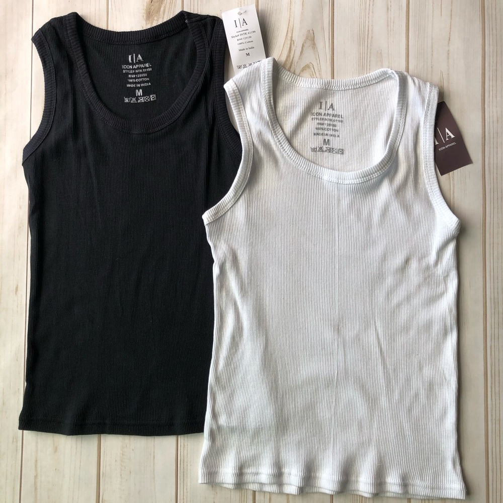 ICON APPAREL NWT CROP BLACK & WHITE TANKS